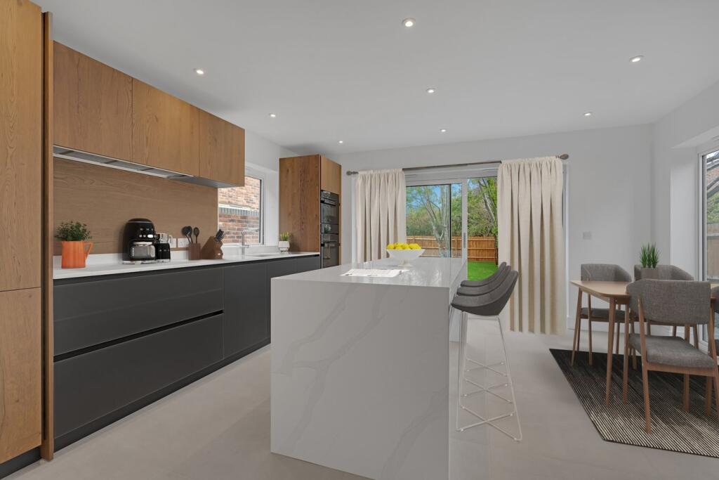 Greatfield Lane, Up Hatherley, Cheltenham, GL51 photo 2