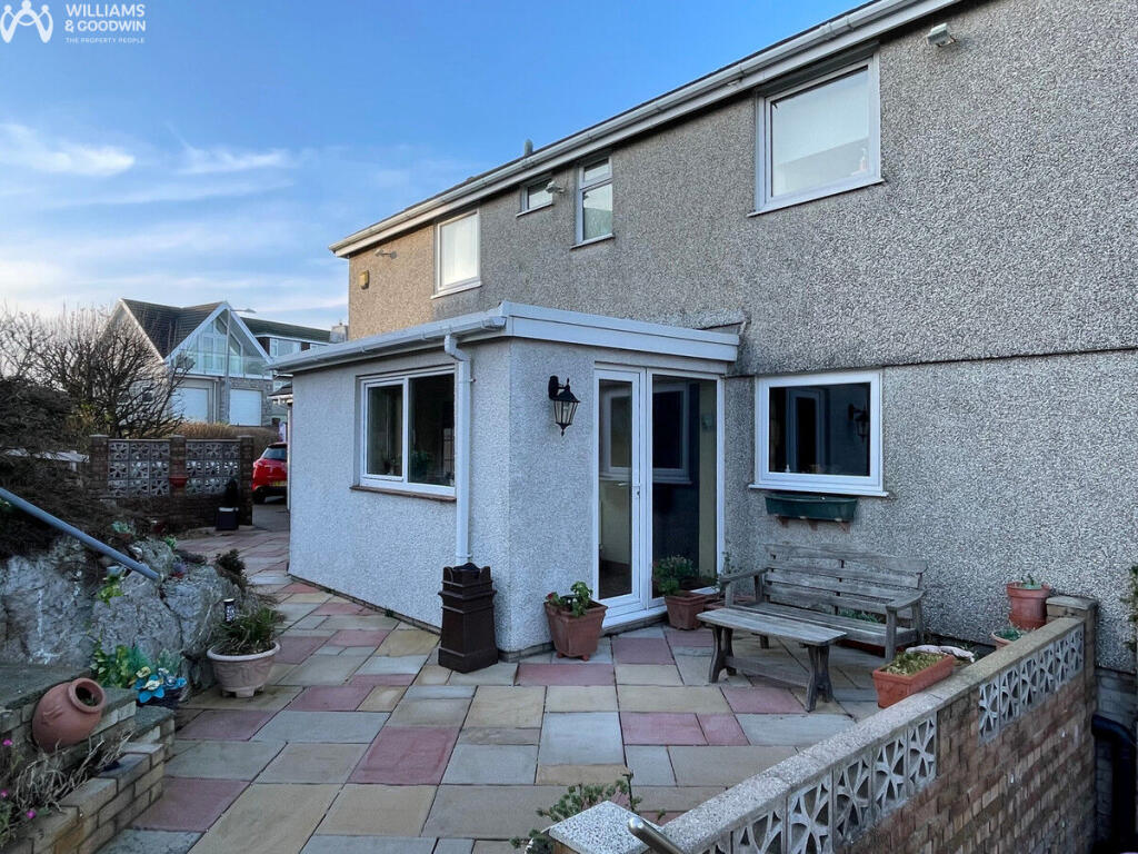 Lon Tarw, Bull Bay, Amlwch, Anglesey, LL68 photo 4