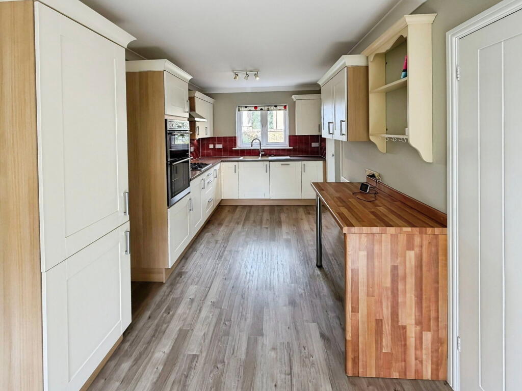 House in Swansea - View 5