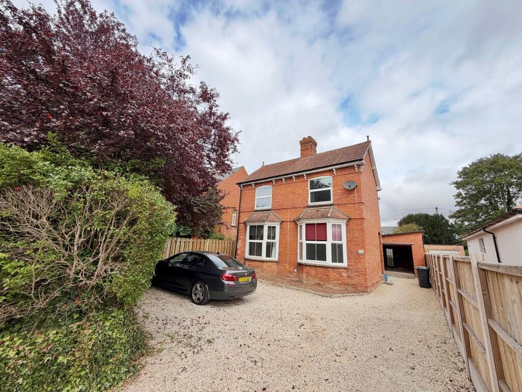 Main image of property: Wellington Road, Taunton, TA1