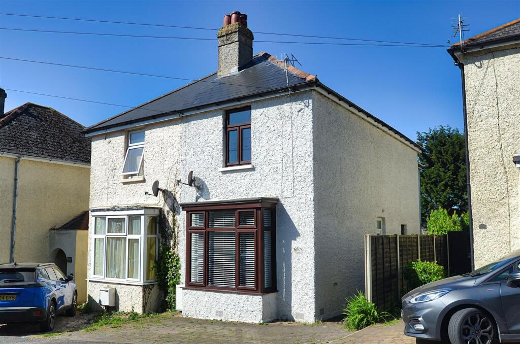 Main image of property: HAYLANDS, RYDE