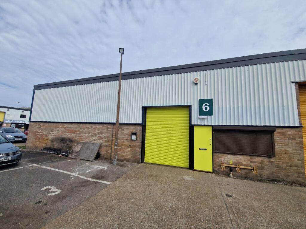 Main image of property: 6 Limberline Spur, Hilsea, Portsmouth, PO3 5HJ