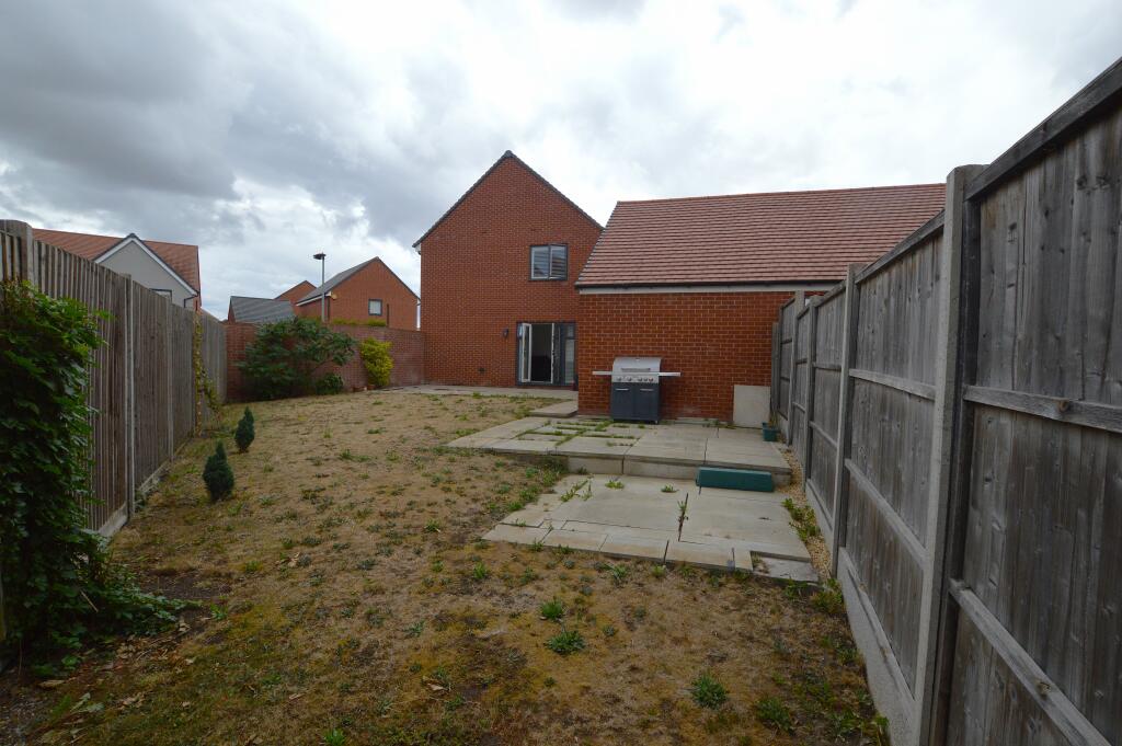 House in Milton Keynes - View 4