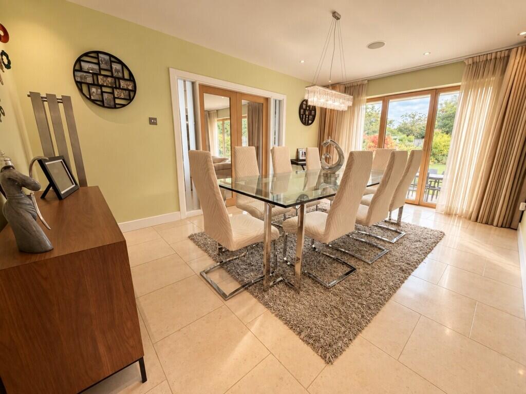 House in Stockton-on-Tees, Great and Little Broughton - View 4