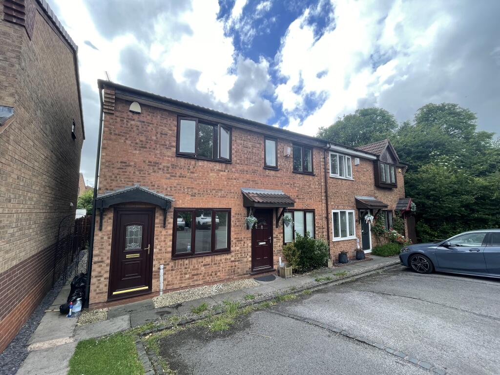 Main image of property: Peel Close, WEDNESBURY WS10 8YN