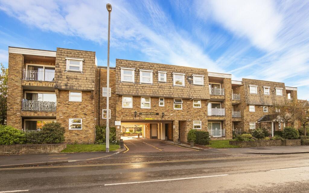 Main image of property: High Road, Buckhurst Hill, IG9