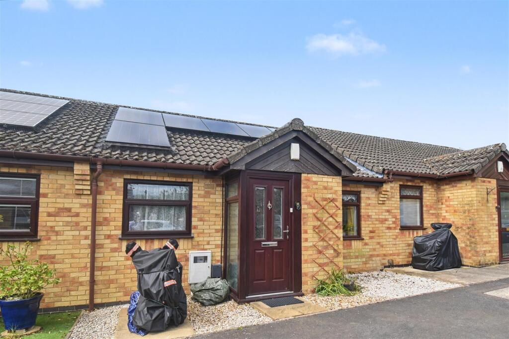 NN17, Stadtpeine Close, Corby, Corby