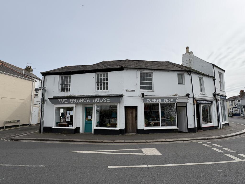 Main image of property: West Street, Bognor Regis, PO21