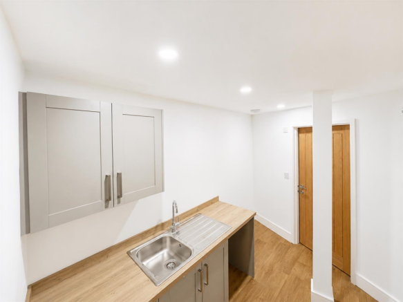 Kitchen Area.png
