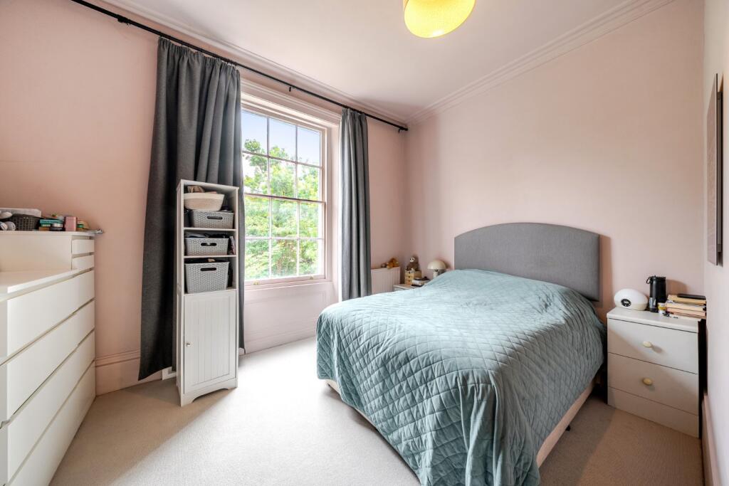 Parkhill Road, Belsize Park, London, NW3 photo 4