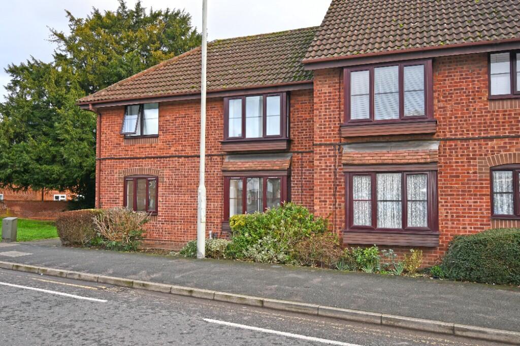 Main image of property: High Road, Broxbourne, Hertfordshire, EN10