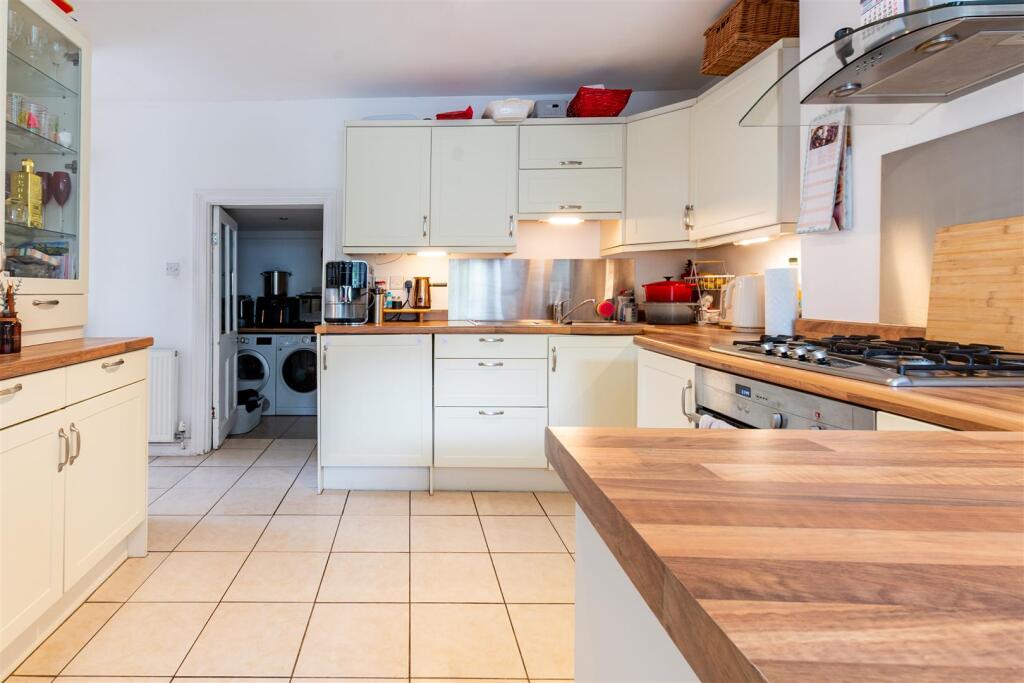 House in Bath - View 4