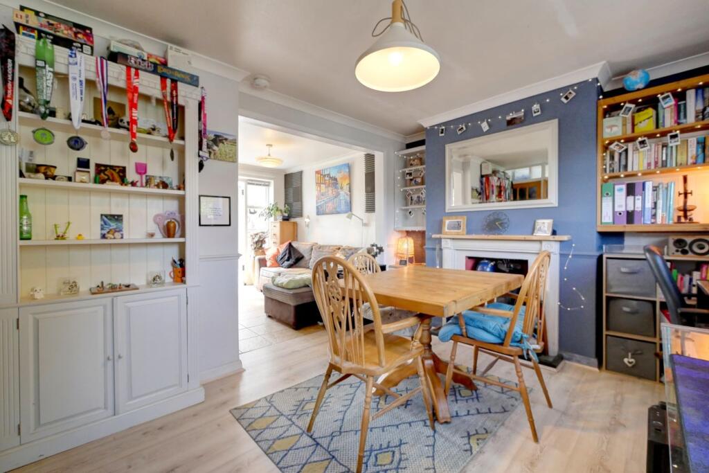 House in Wealden, Hailsham - View 5