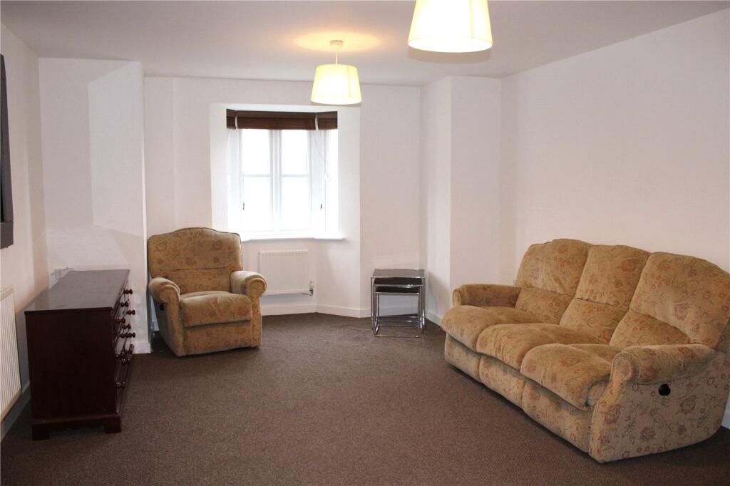 Chatham Road, Meon Vale, Stratford-upon-Avon, Warwickshire, CV37 photo 3
