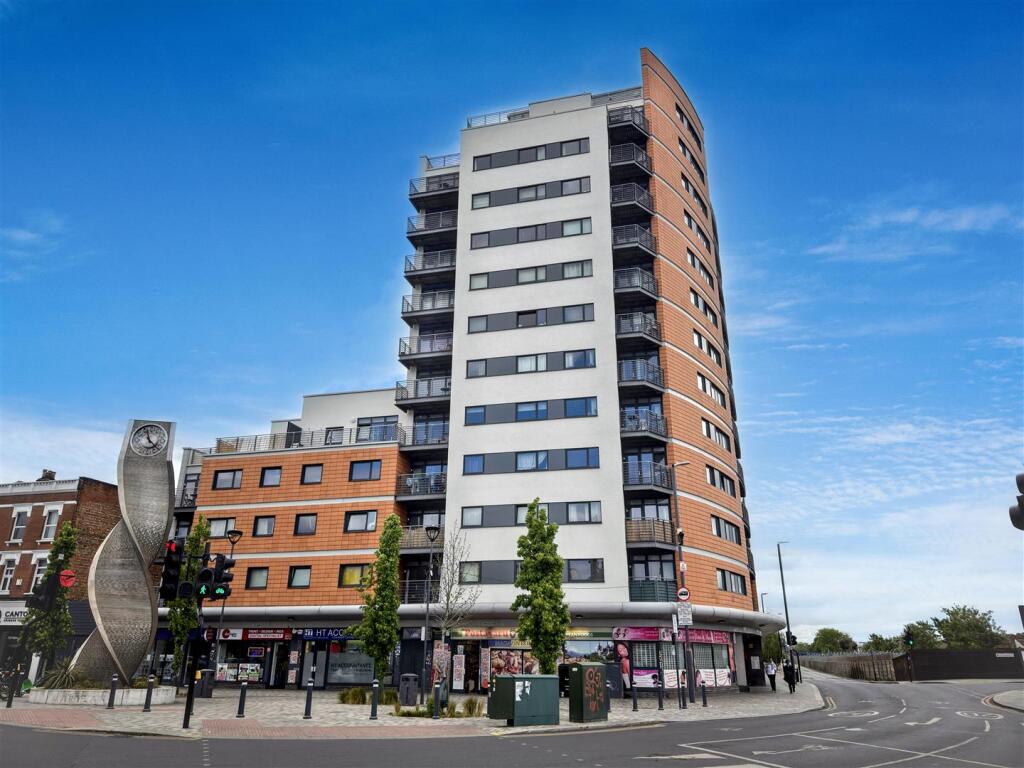 Main image of property: Ibex House, London