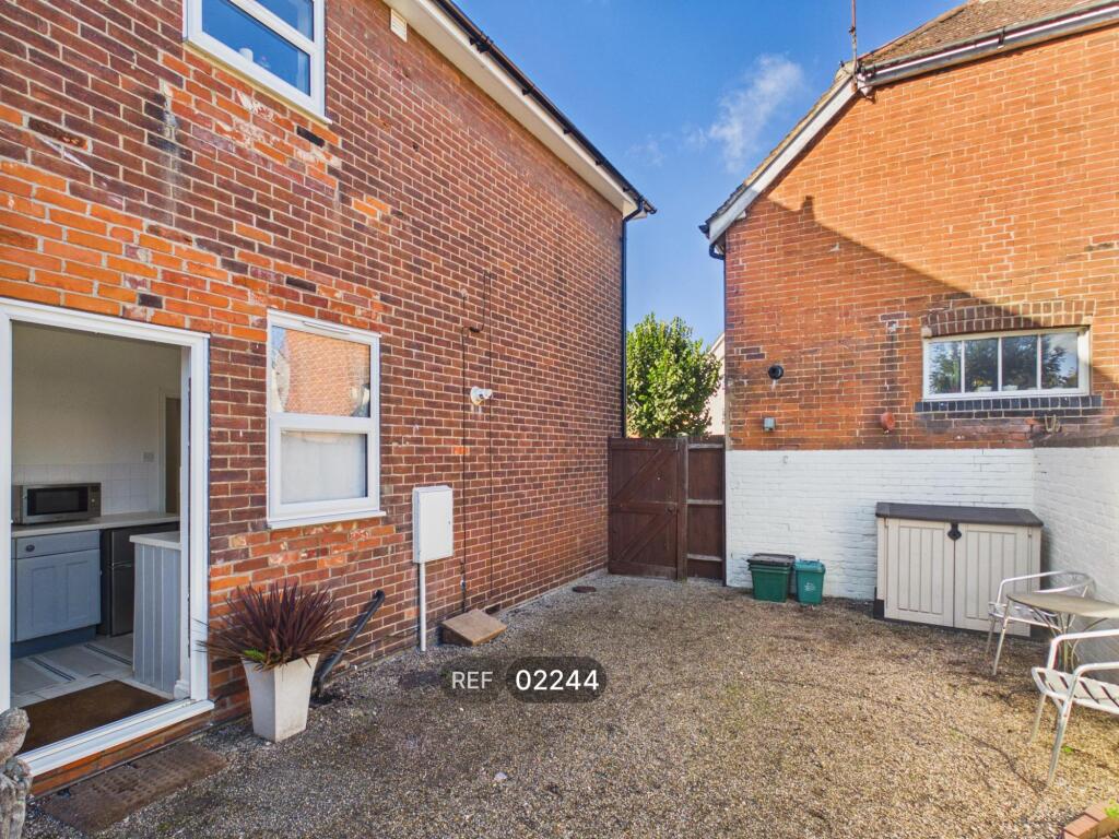 Property photo 11