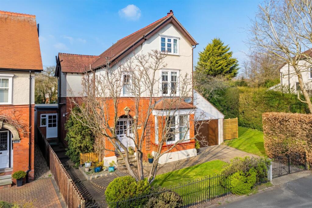 Main image of property: Tanat, Hazler Crescent, Church Stretton SY6 7AH