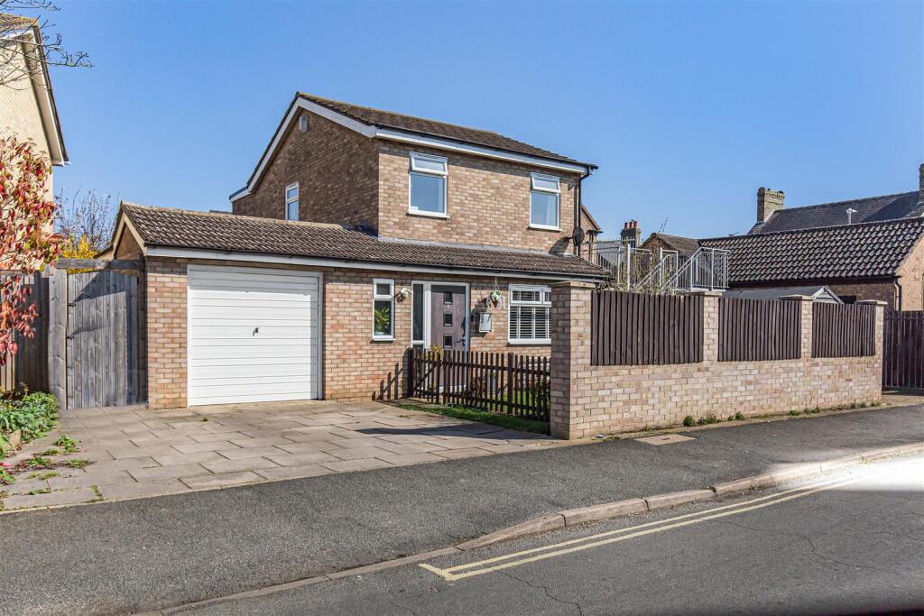 Main image of property: Lyles Road, Cottenham, Cambridge