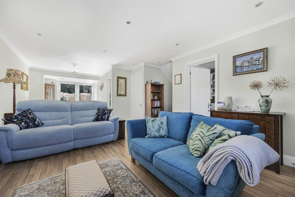 Ibstone Avenue, Caversham, Reading photo 4