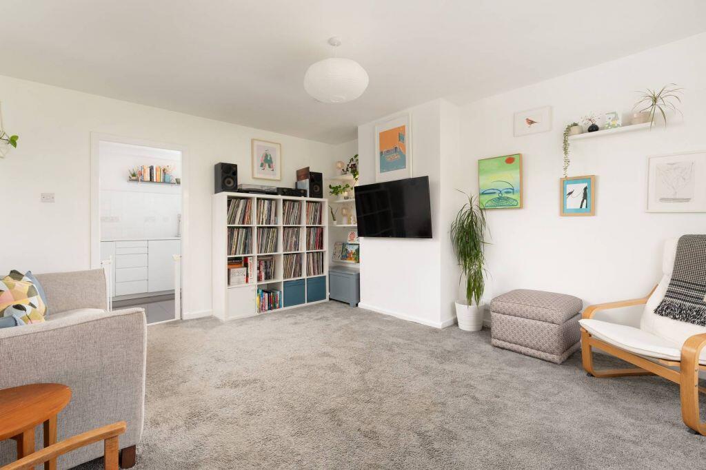283 Lasswade Road, Edinburgh, EH17 8NA photo 3