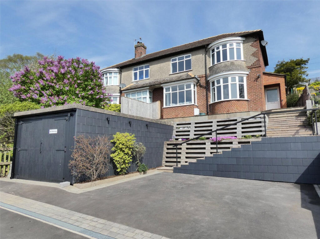3-bed semi-detached on 2 Woodside, Leyburn DL8 5DX, £290,000