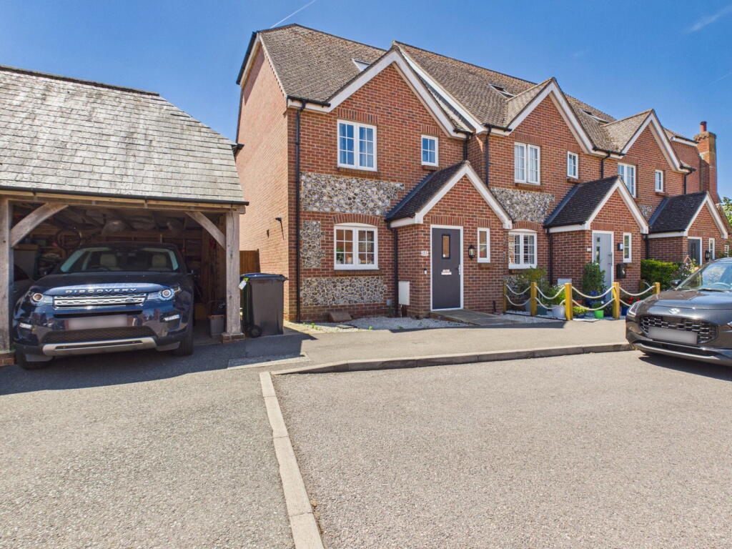 Lansdowne Cottages, Willow Wood Close, Angmering BN16 4BA