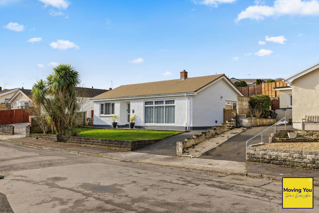 3-bed detached on The Hannants, Neath, SA10 7DE, £250,000
