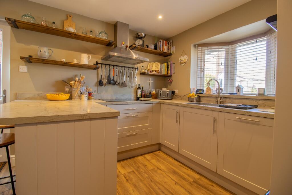 Foxglove Close, Fakenham photo 4