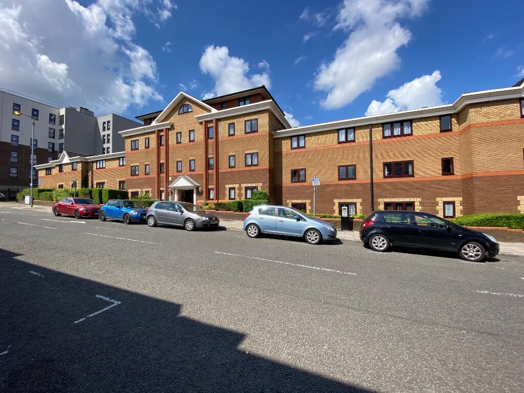 Main image of property: Collingdon Street, Luton, Bedfordshire, LU1