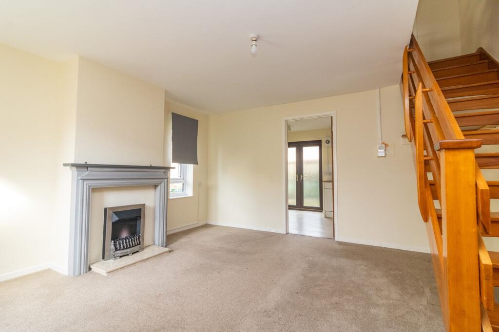 Fern Close, Thurnby, LE7 photo 3