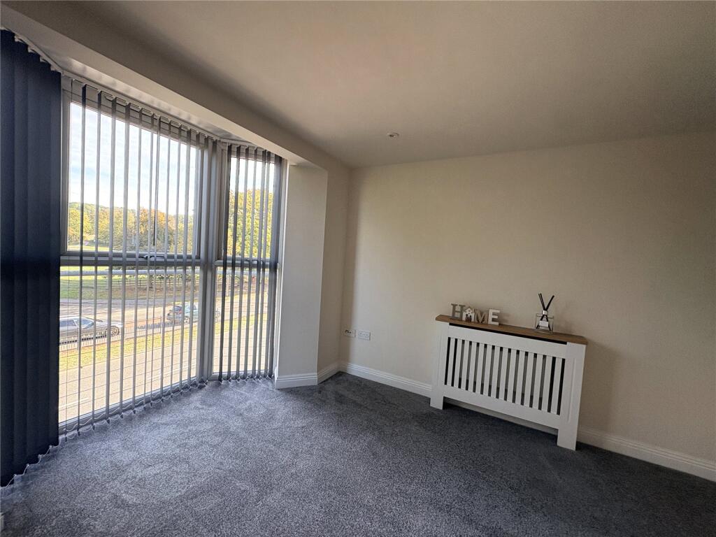 Apartment in Lincoln, Lincolnshire - More