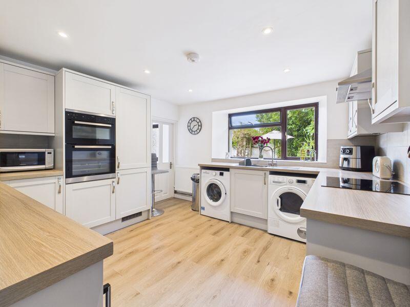 Rose Row, Redruth, double fronted cottage photo 4