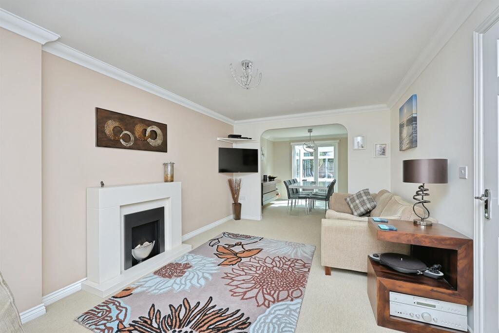 House in Broadland, Great and Little Plumstead - View 3