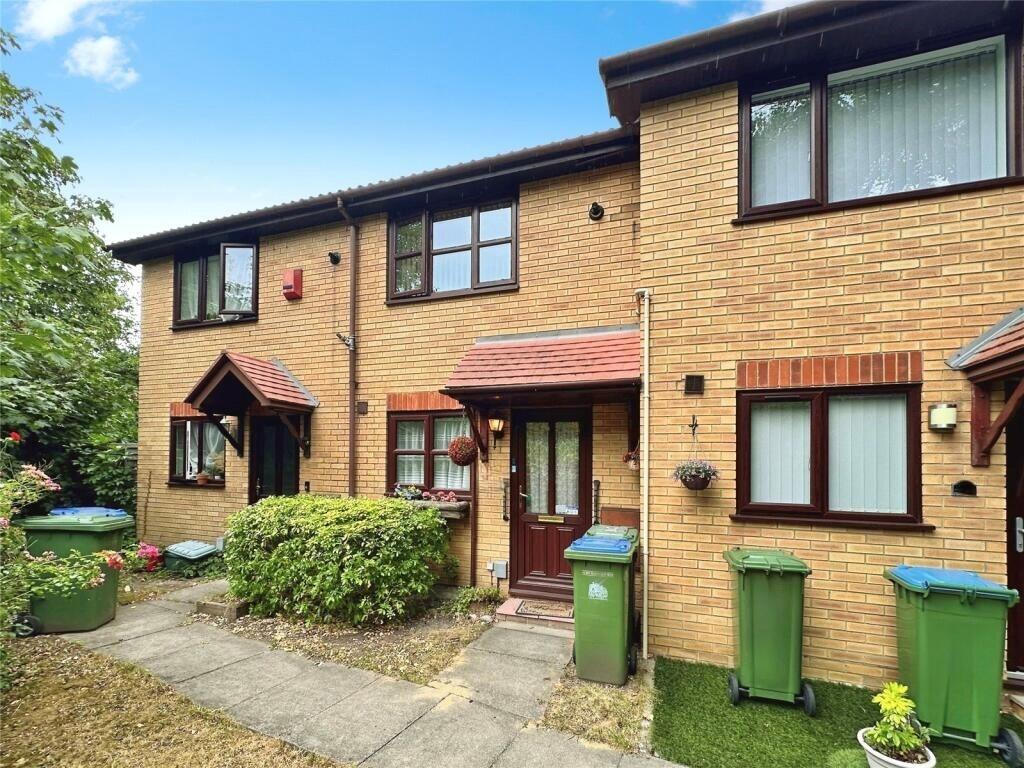 Main image of property: Wrights Hill, Southampton