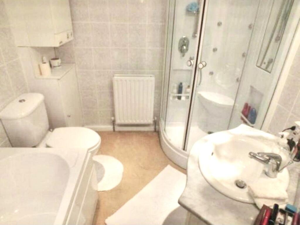 Apartment in Folkestone, Lynwood - More