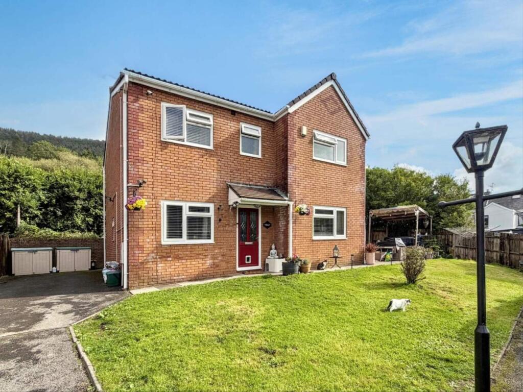Sycamore Rise, Treherbert, Treorchy, Rhondda Cynon Taf, CF42 5RJ photo 2