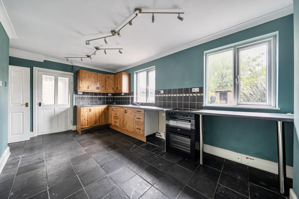 The Ridgeway, Knottingley, WF11 0 photo 4
