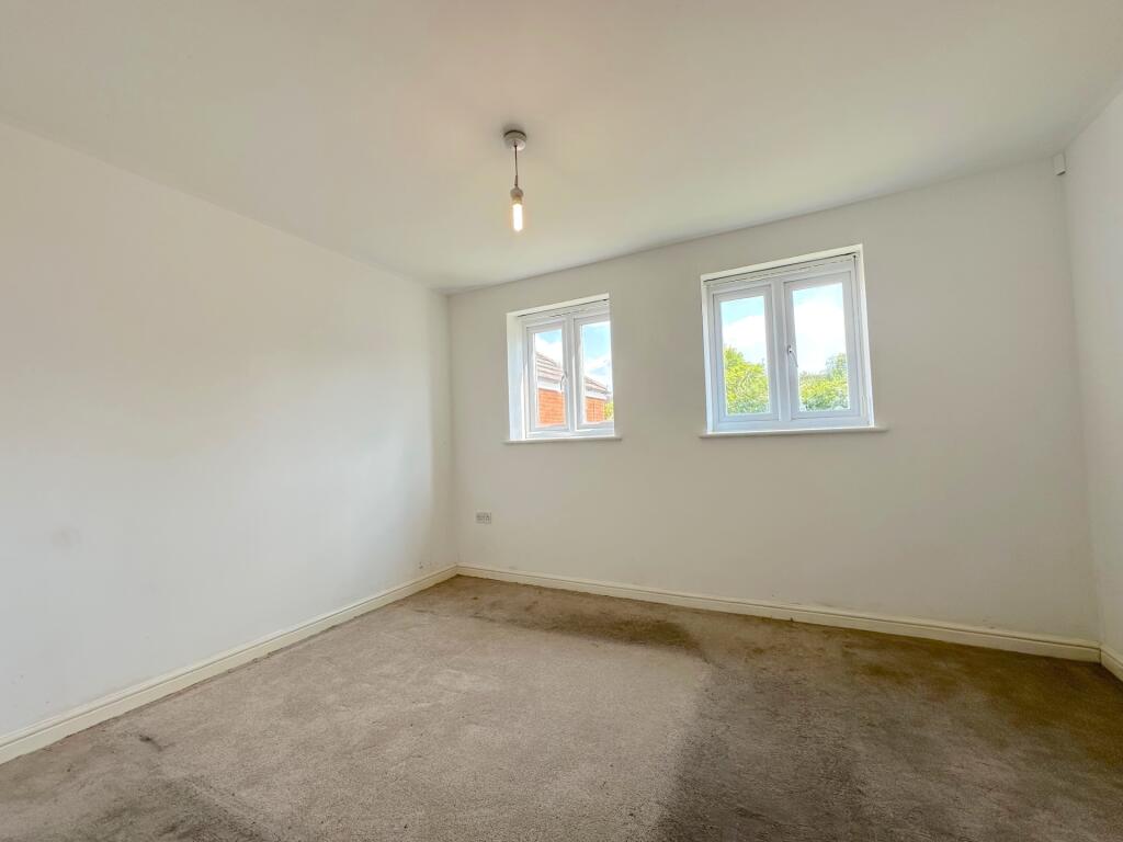 Apartment in Walsall - More