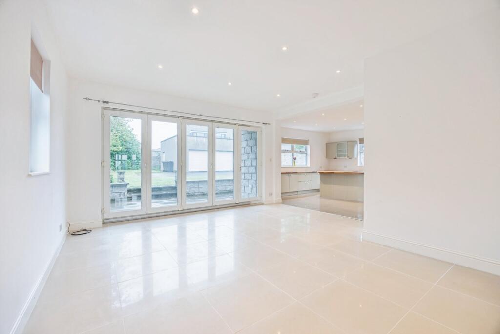 North Deeside Road, Aberdeen, AB15 photo 5