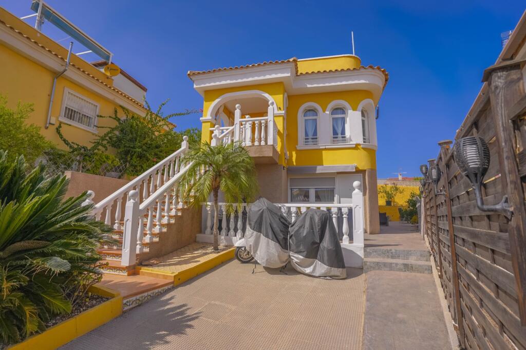 Main image of property: Valencia, Alicante, La Marina