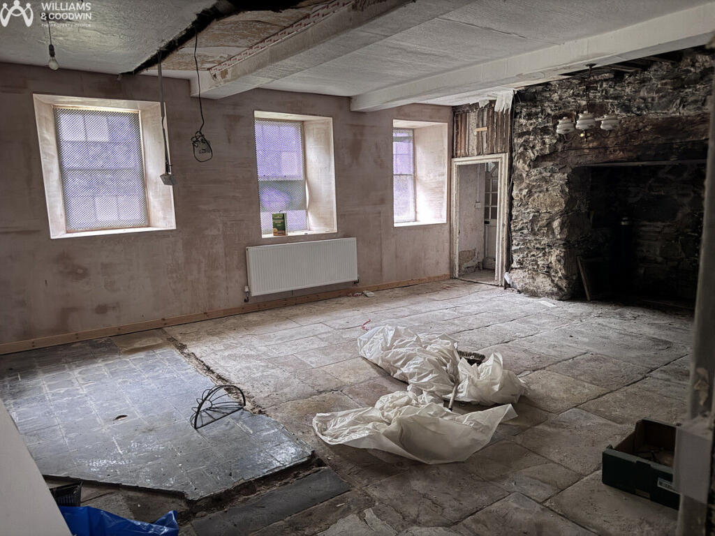 House in Llandudno - View 5
