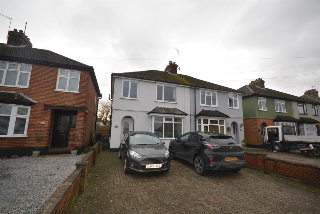 Main image of property: Coggeshall Road, Braintree, CM7