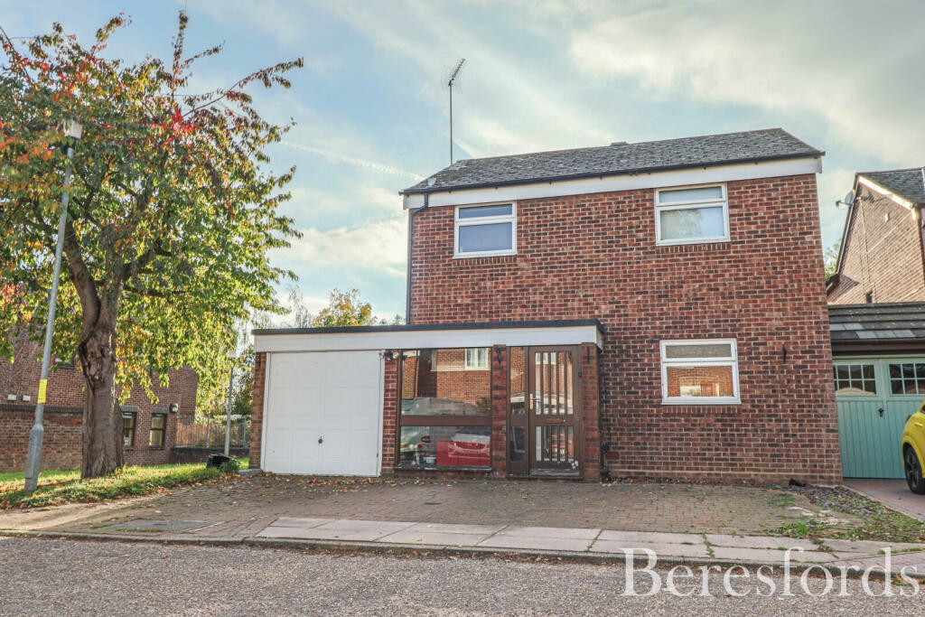 Main image of property: Hollycroft, Great Baddow, CM2