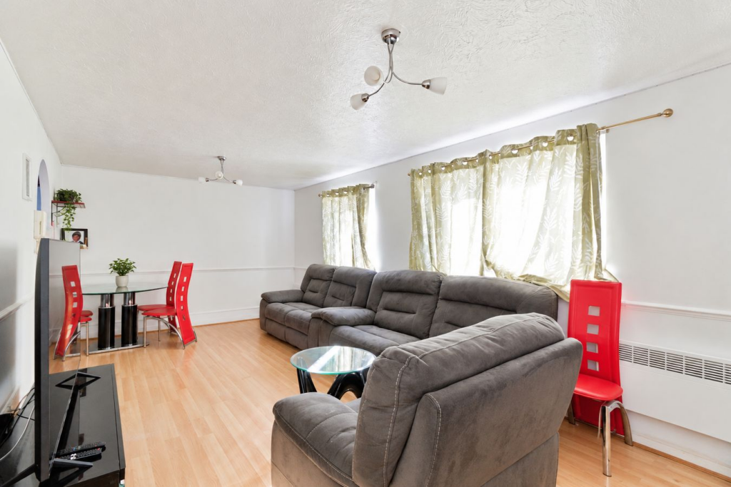 Apartment in London - View 2