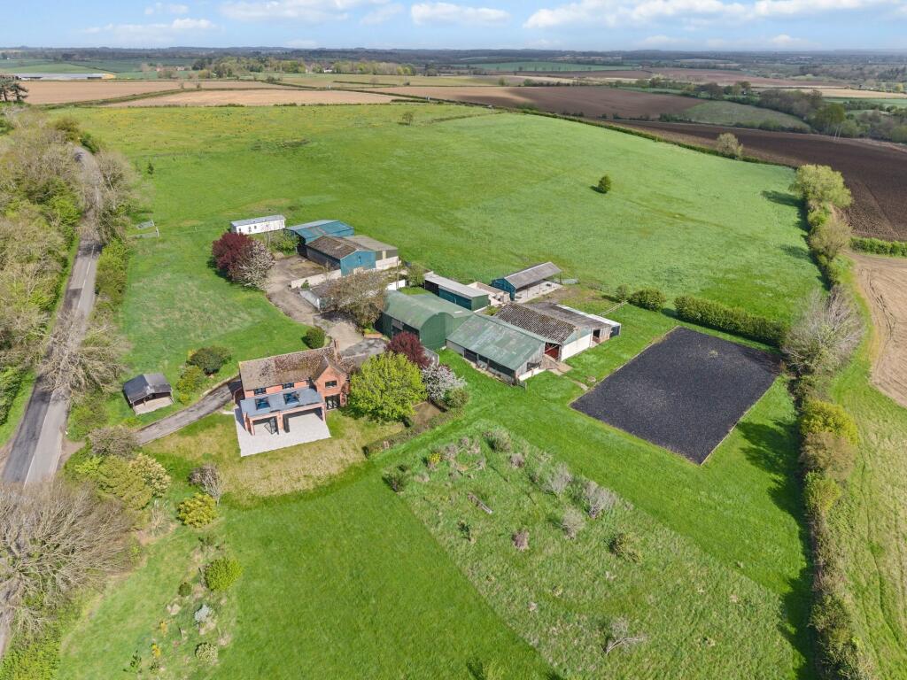 Main image of property: Broad Hill, Defford, WR8