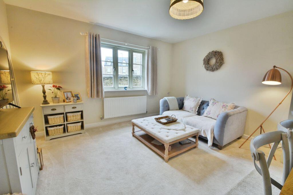 Apartment in Cotswold, Cirencester - View 5