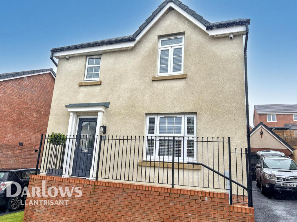 Main image of property: Comin y Coed, Tonyrefail