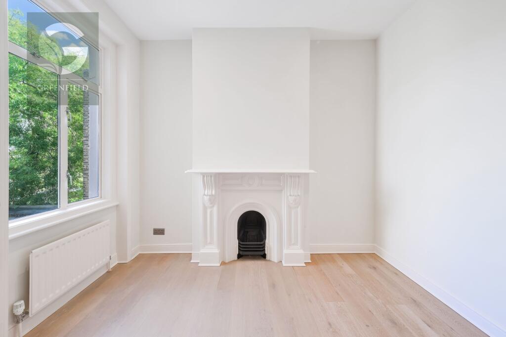 Apartment in London, Merton - More