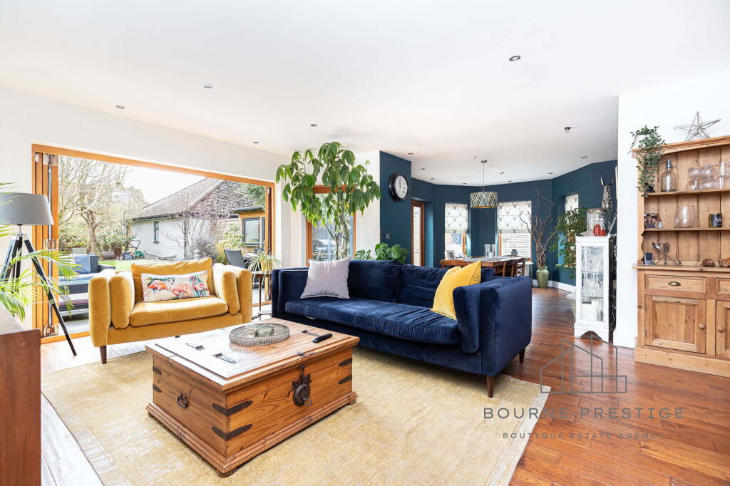 St Albans Ave, Queens Park, Bournemouth. photo 2