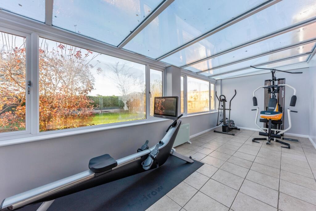 House in North Kesteven, Ruskington - More